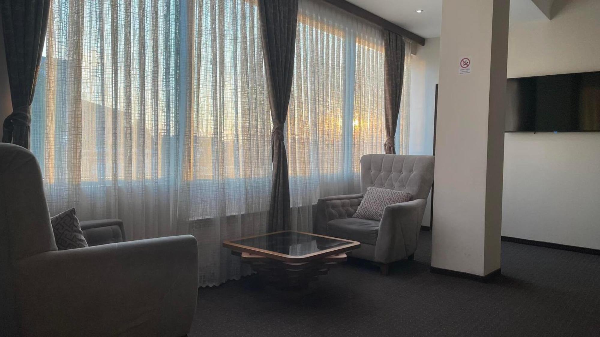 Hotel Emka Tetovo Eksteriør billede